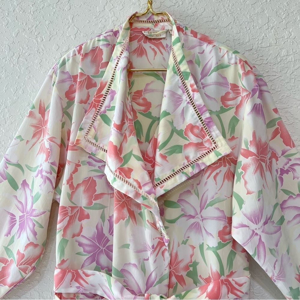 Victoria’s Secret Vintage Gold Label Floral Robe Ladder Lace Trim Belted M/L - Picture 4 of 12